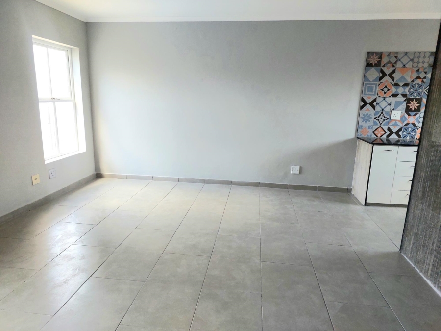 2 Bedroom Property for Sale in Moorreesburg Western Cape